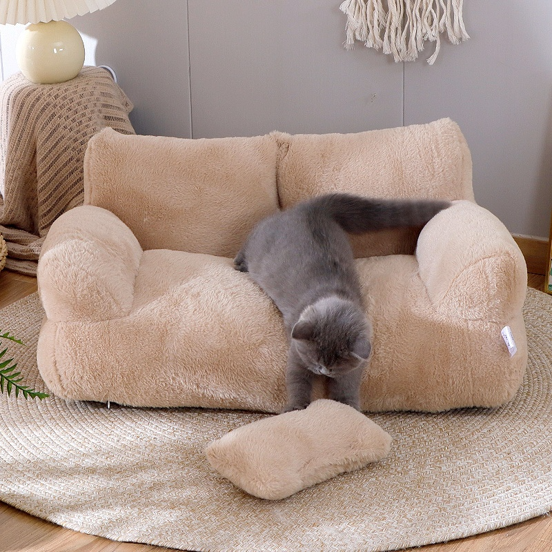 Luxury Plush Cat Bed – Ultra-Soft Calming Cushion